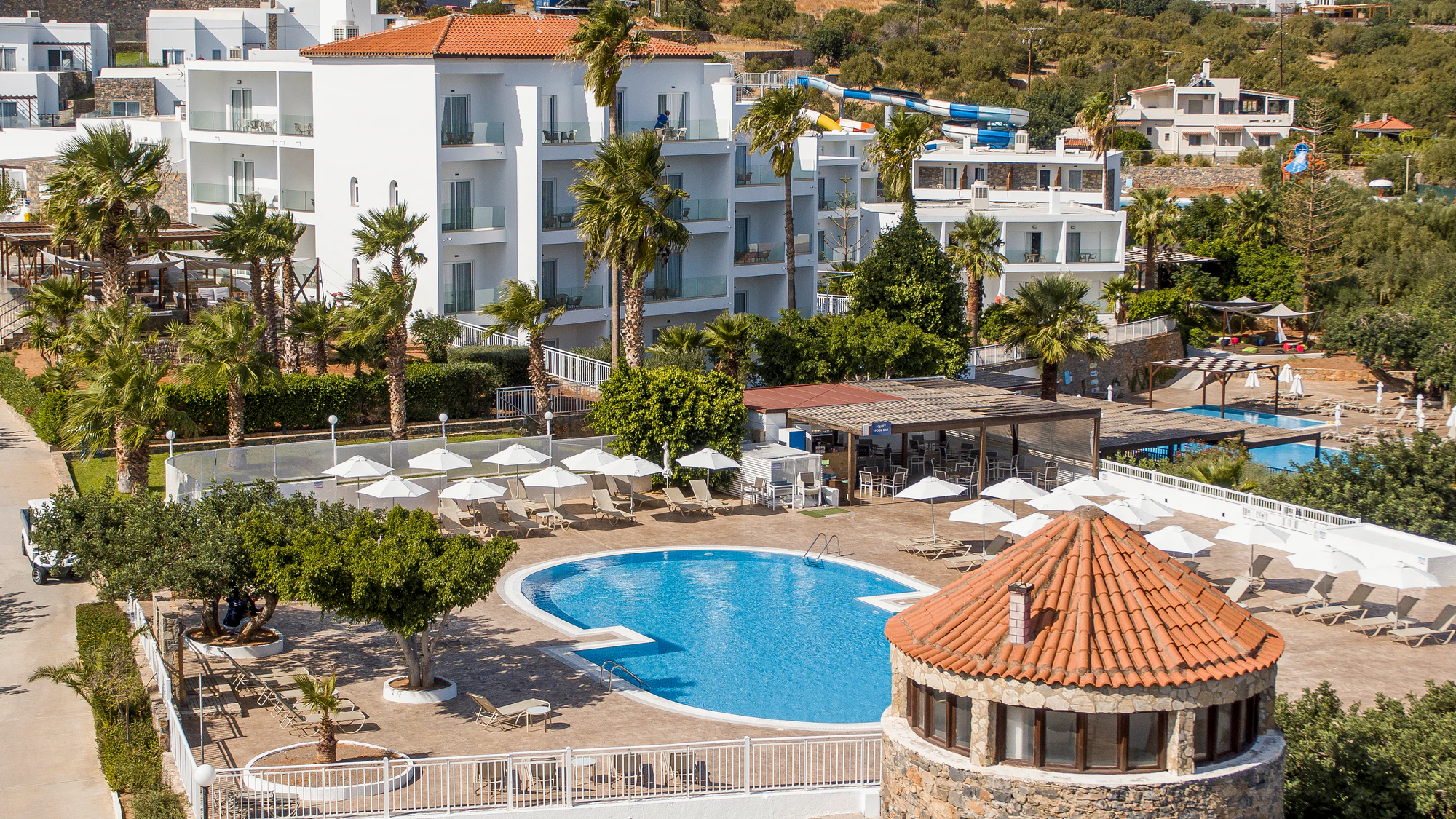Poseidon Pool Bar
