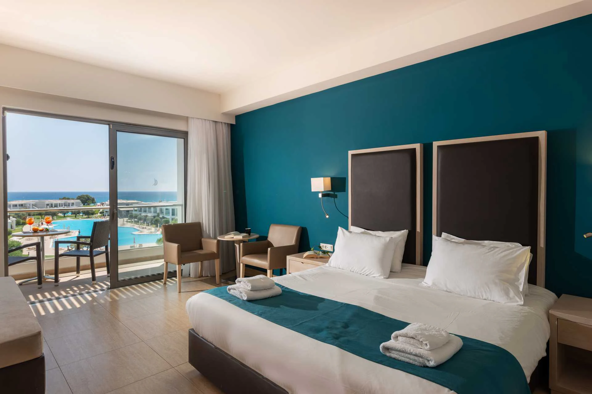 Standard Room with twin beds